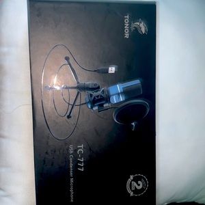 This is a tc-777 microphone new check it out